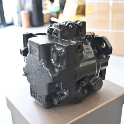 WB93R-8 Haupthydraulische Pumpe für Komatsu Bagger Ersatzteile 708-1U-00163 7081U00163 Achsige Kolbenpumpe