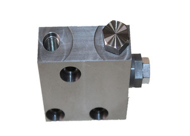 Materieller KOMATSU-Stahlbagger zerteilt PC220LC-8 723-40-71800 Regelventil
